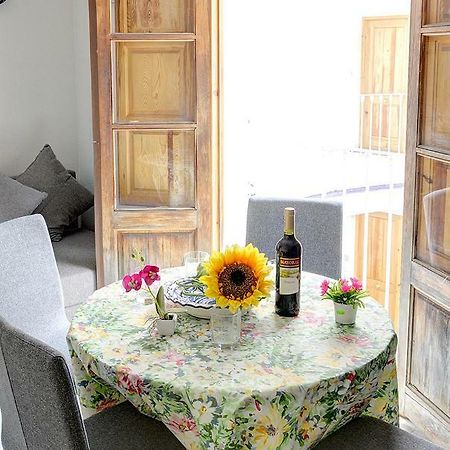 Luminoso Loft En La Alfalfa Διαμέρισμα Σεβίλλη Εξωτερικό φωτογραφία